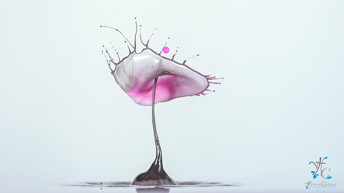 Copyright Helene Caillaud Liquid Art